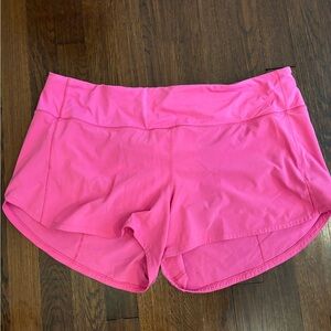 Lululemon sonic pink speed up short (mid-rise 4”)